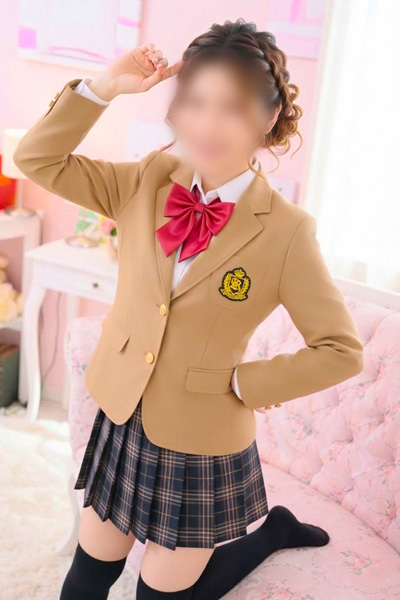 ���肩